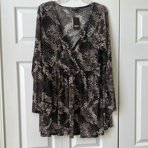 Mesh, snakeskin pattern, long sleeve surplice top